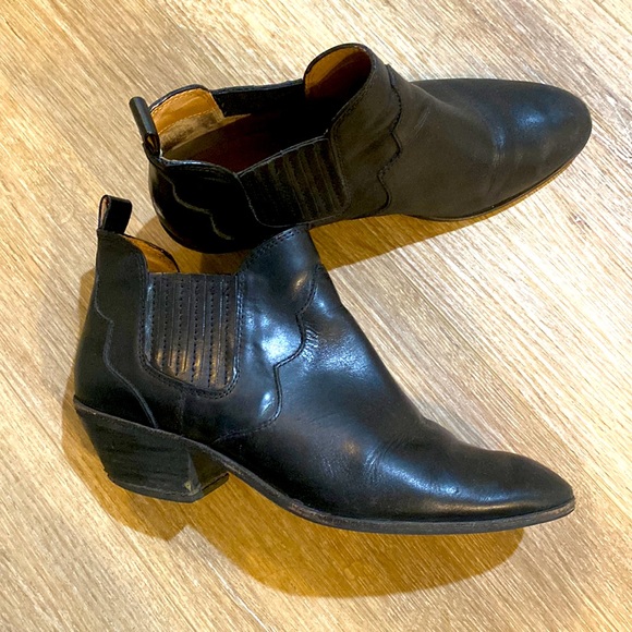 Bass Western Chelsea Boot - Picture 1 of 6